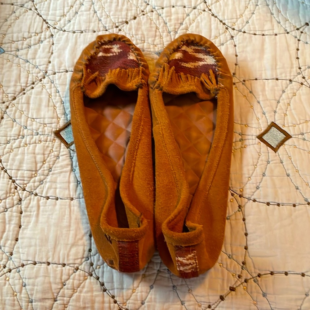 Reef women’s moccasins size 10